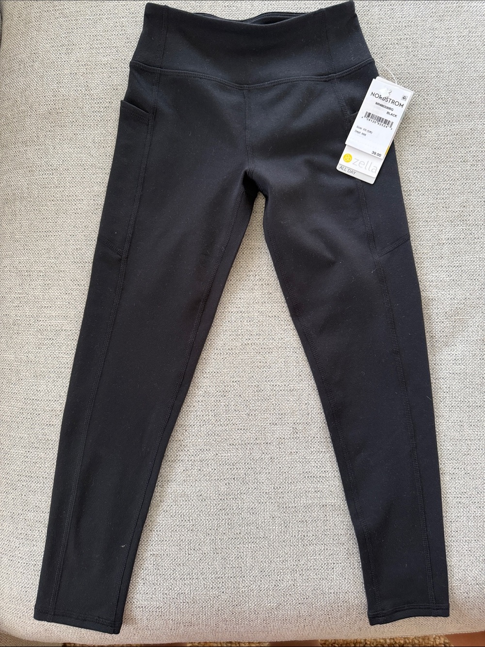 Zella Girls Black High-Rise Performance Leggings with Side Pockets